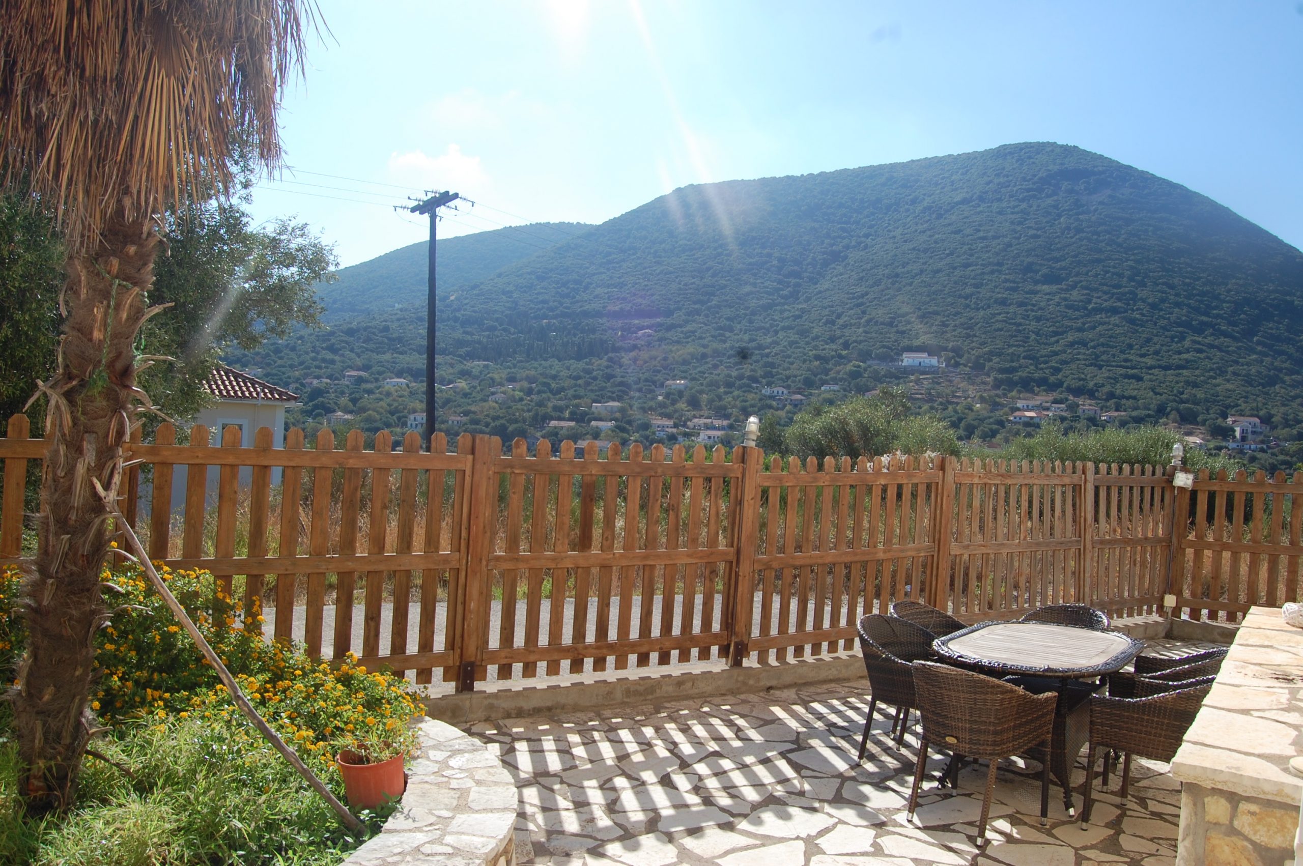 Θέα από το Iriana Village προς ενοικίαση στην Ιθάκη Ελλάδα, Σταυρός