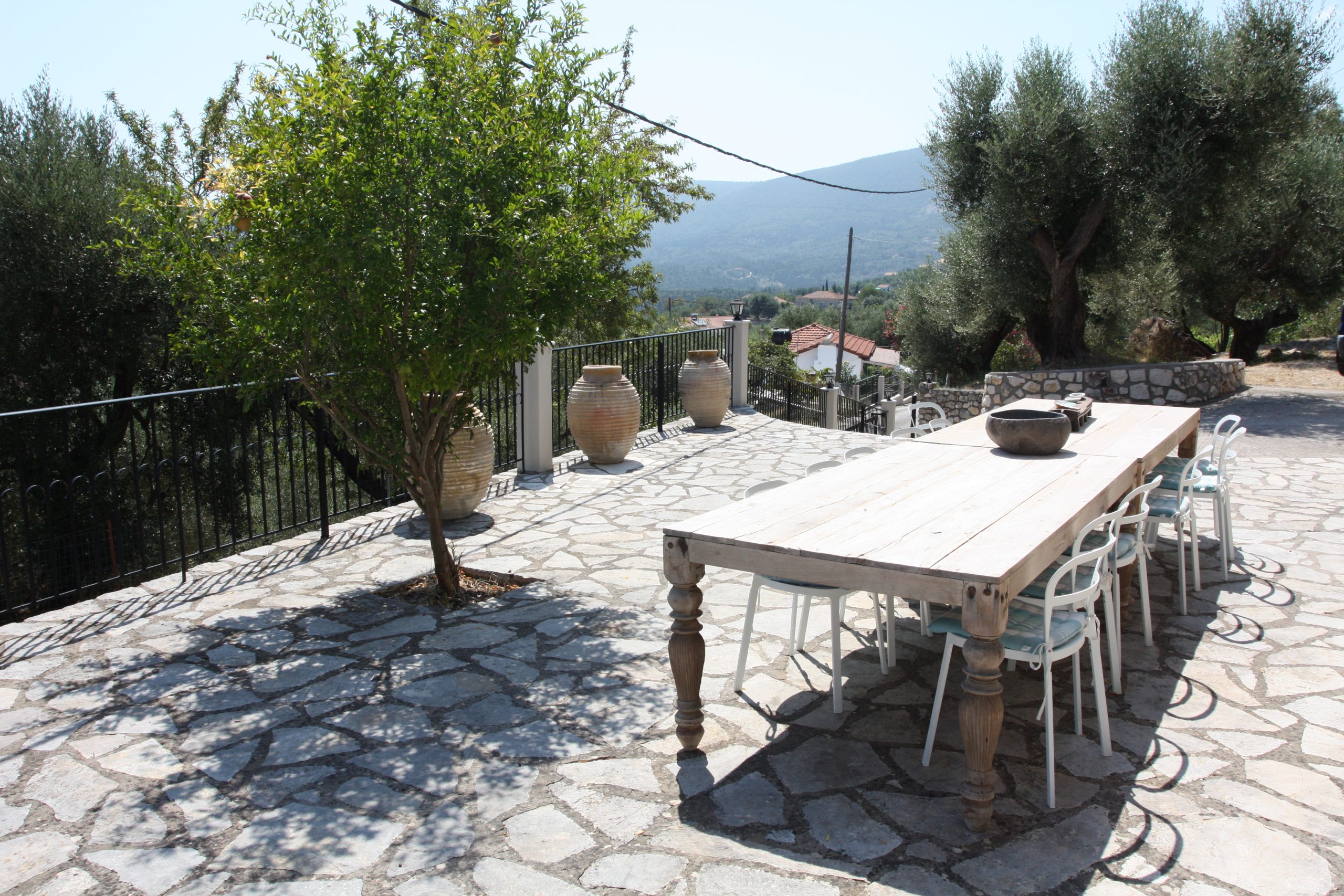 Outdoor terrace area of house for rent in Ithaca Greece, Kolleri
