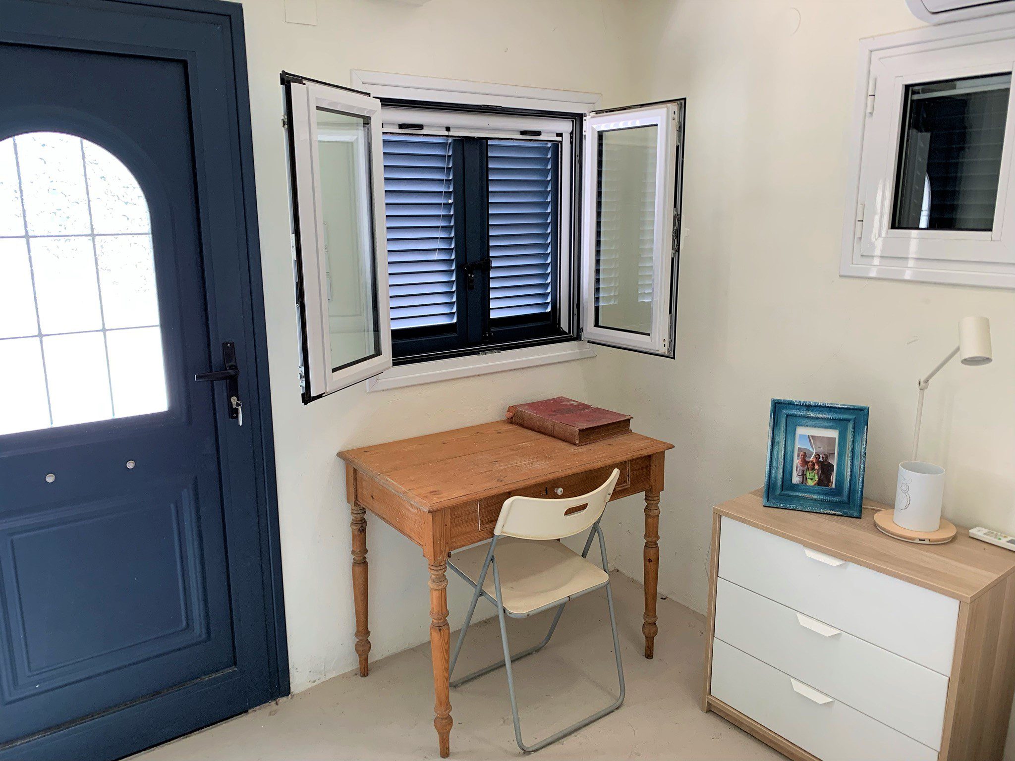 Bedroom of holiday house for rent on Ithaca Greece, Kolleri