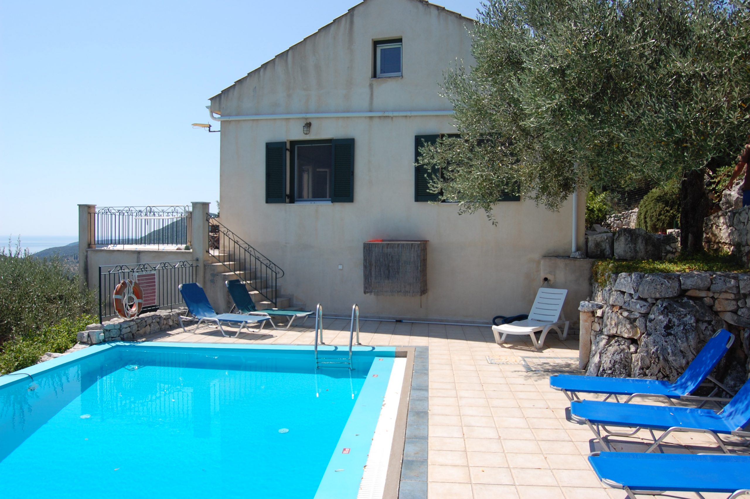 Swimming pool of house for sale in Ithaca Greece, Perachori