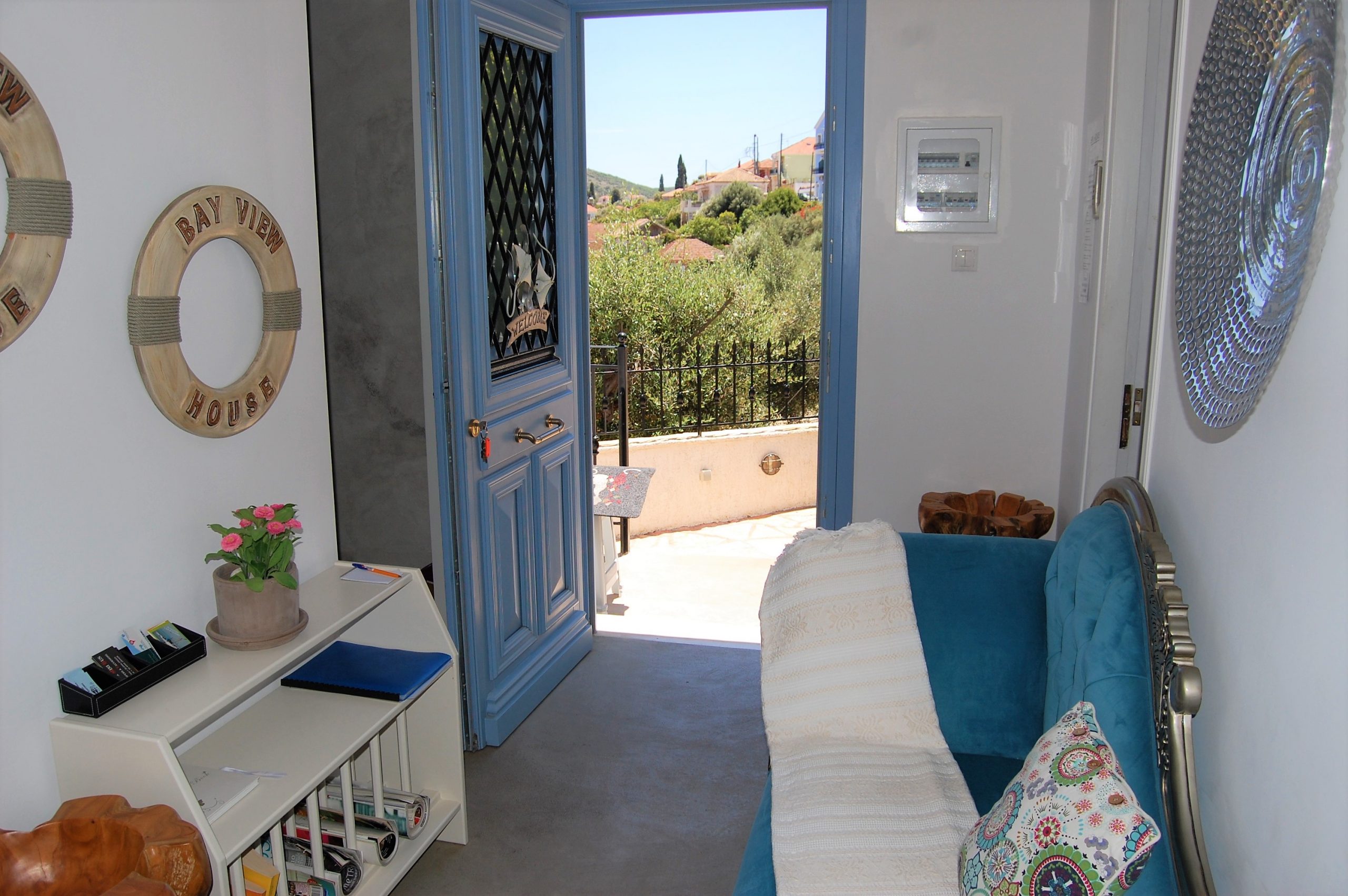 Interiors entrance of Bay View house for rent in Vathi