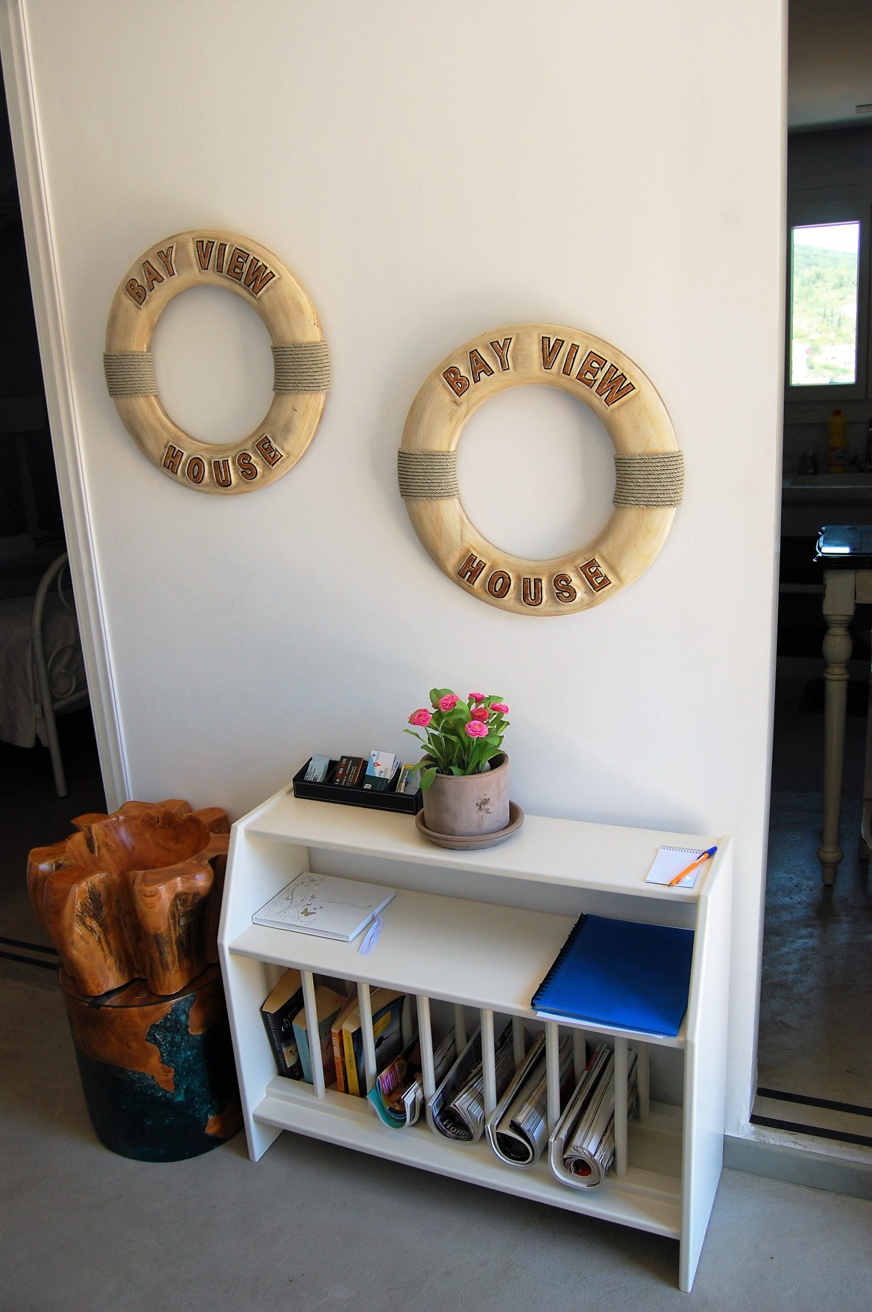 Interiors entrance of Bay View house for rent in Vathi