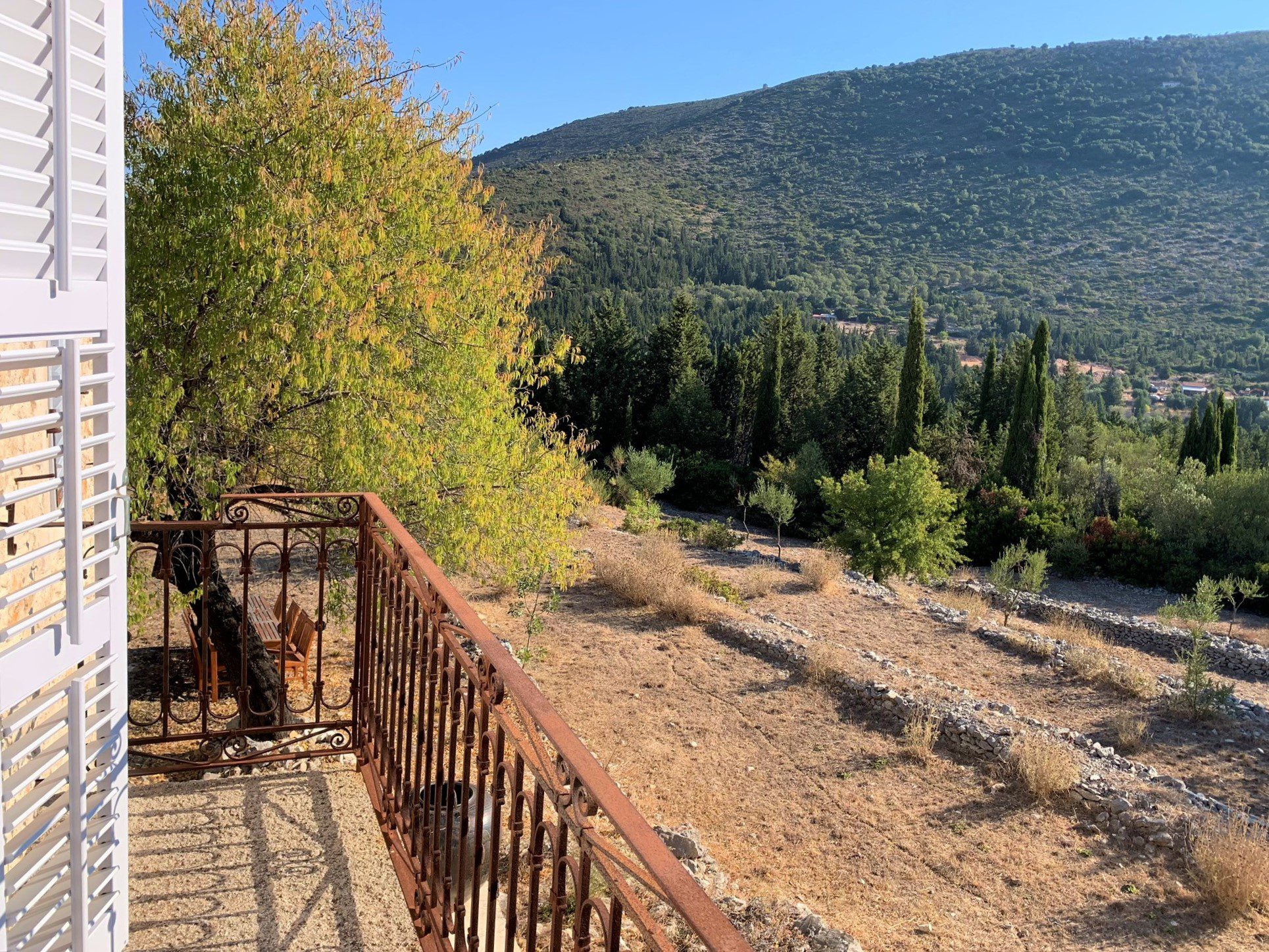 Outside patio of Villa Kalos and outside courtyard for rent, Ithaca Greece Lahos