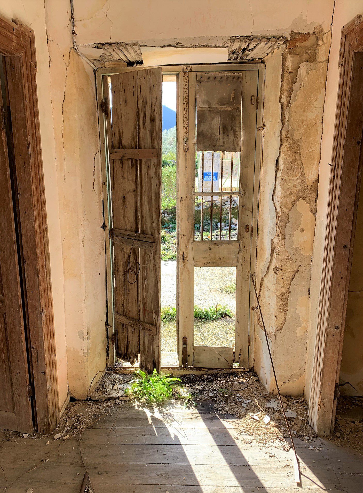Interior of house for sale in Ithaca Greece Kolleri