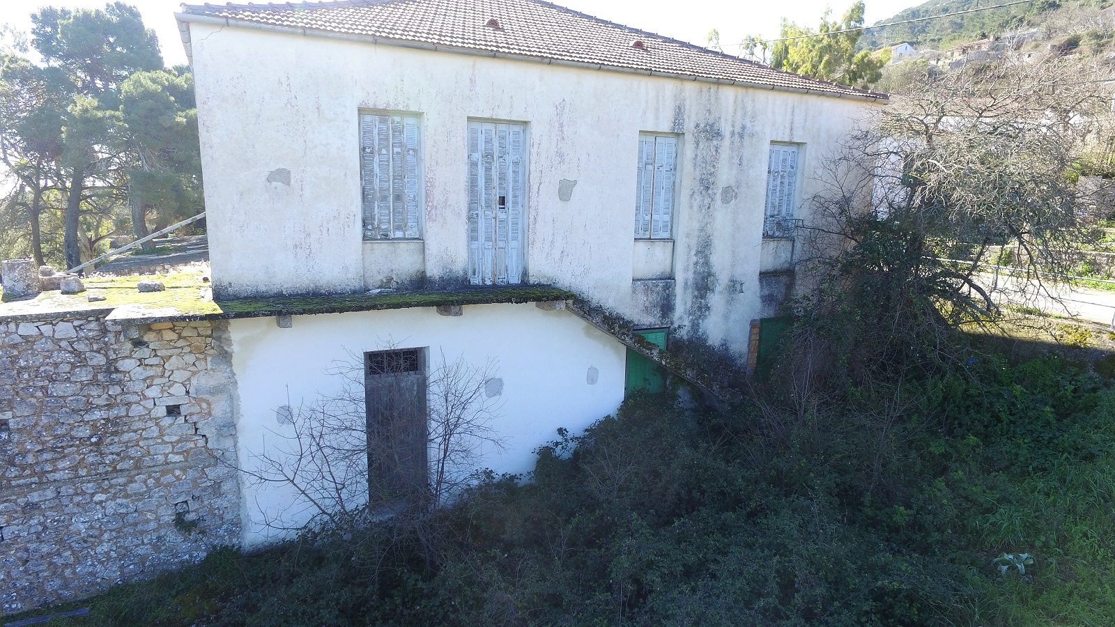 facade of the house for sale in Ithaca Greece Anogi