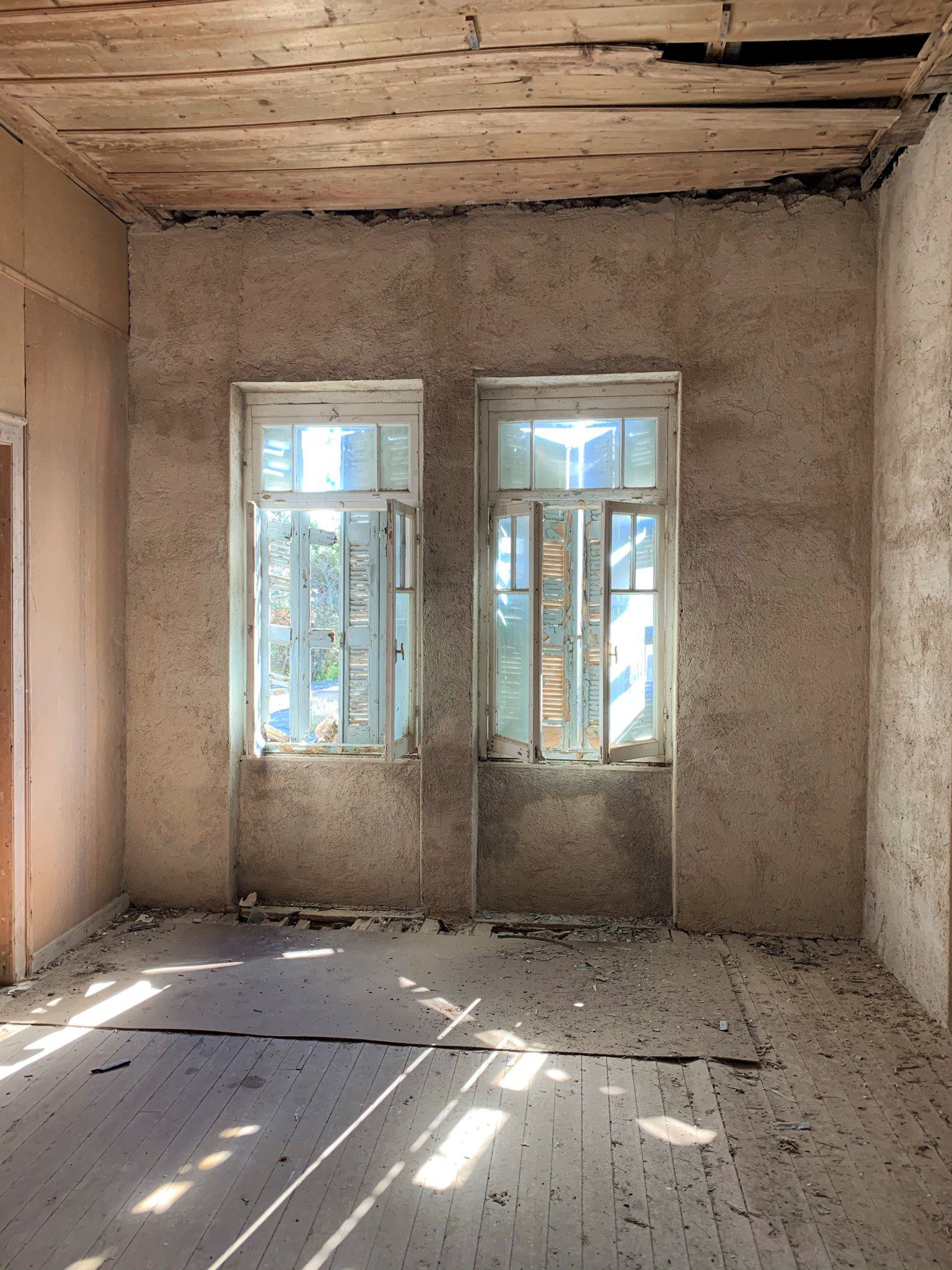 interior space of house for sale in Ithaca Greece Anogi