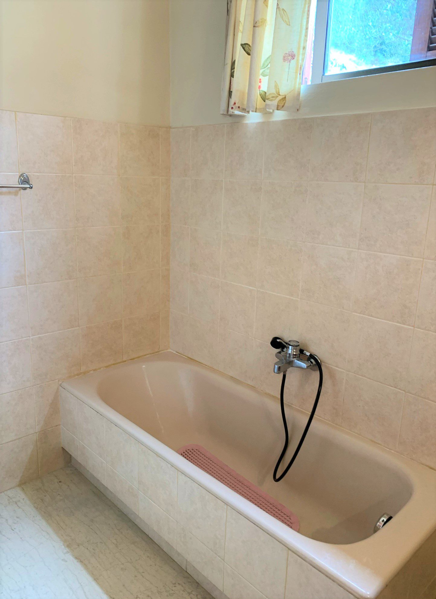 Bathroom of house for sale in Ithaca Greece, Vathi/Dexa