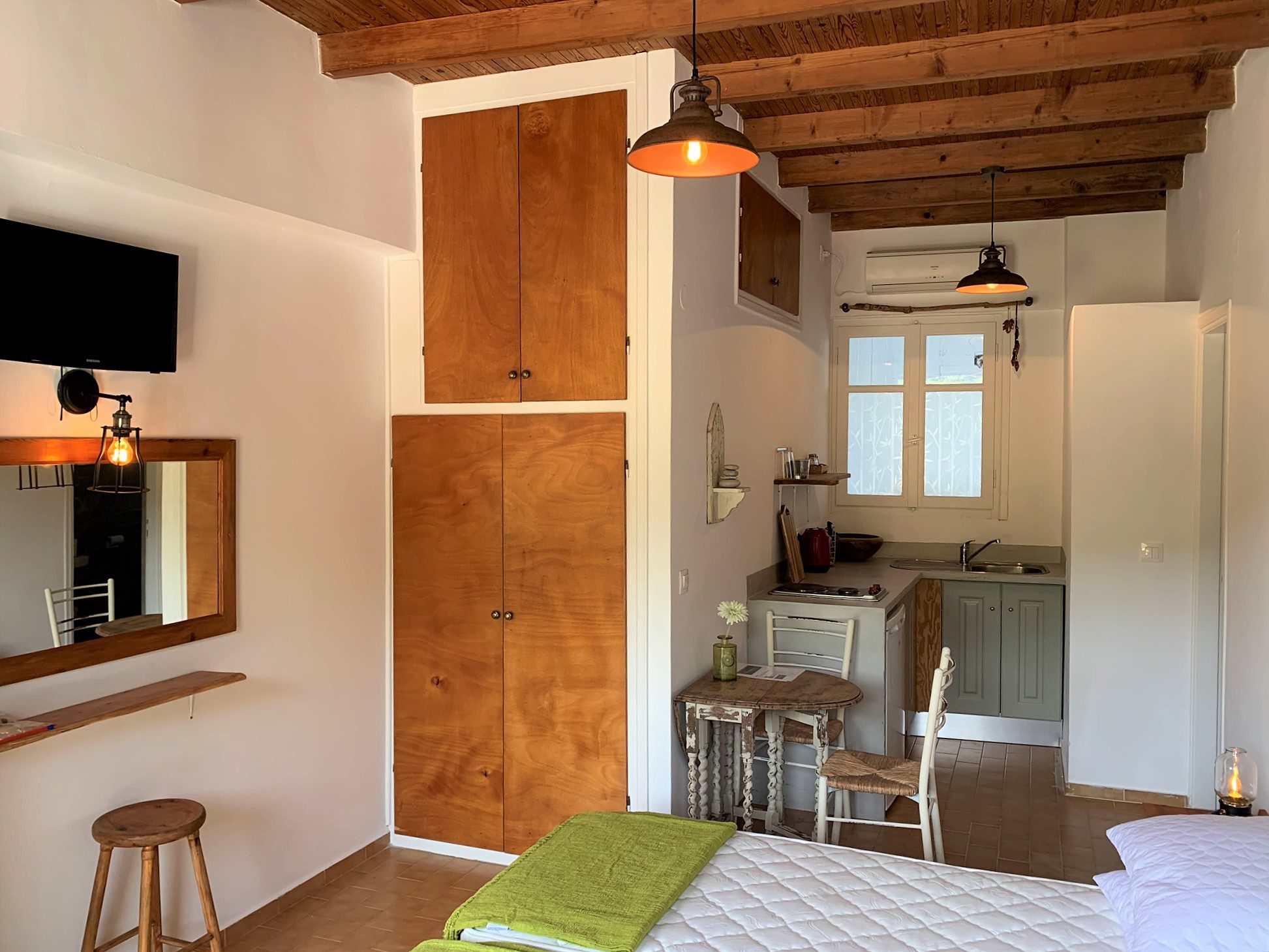 Interior space of holiday apartments for rent Ithaca Greece, Kioni