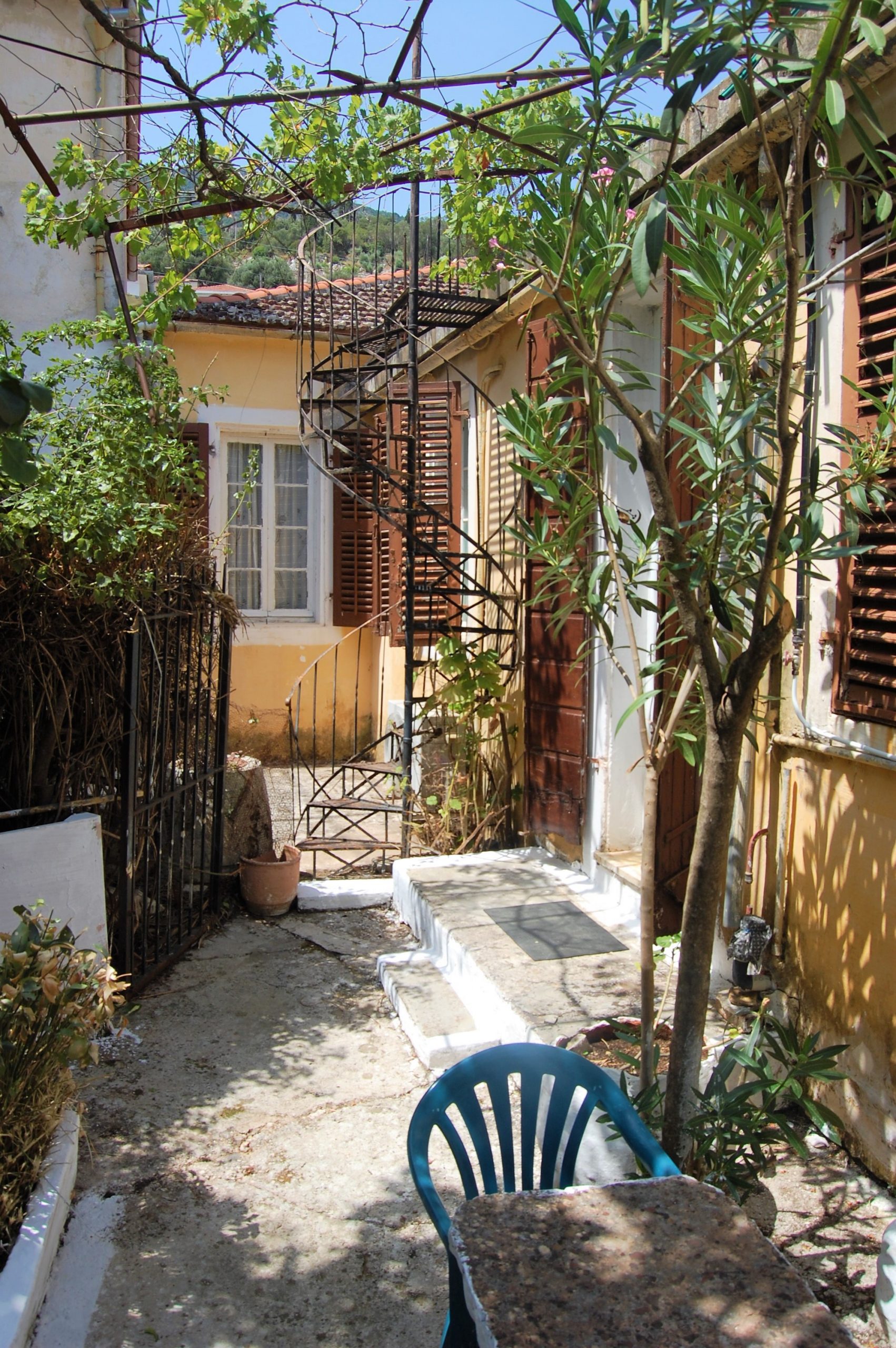 Outdoor spaces of house for sale in Ithaca Greece, Vathi