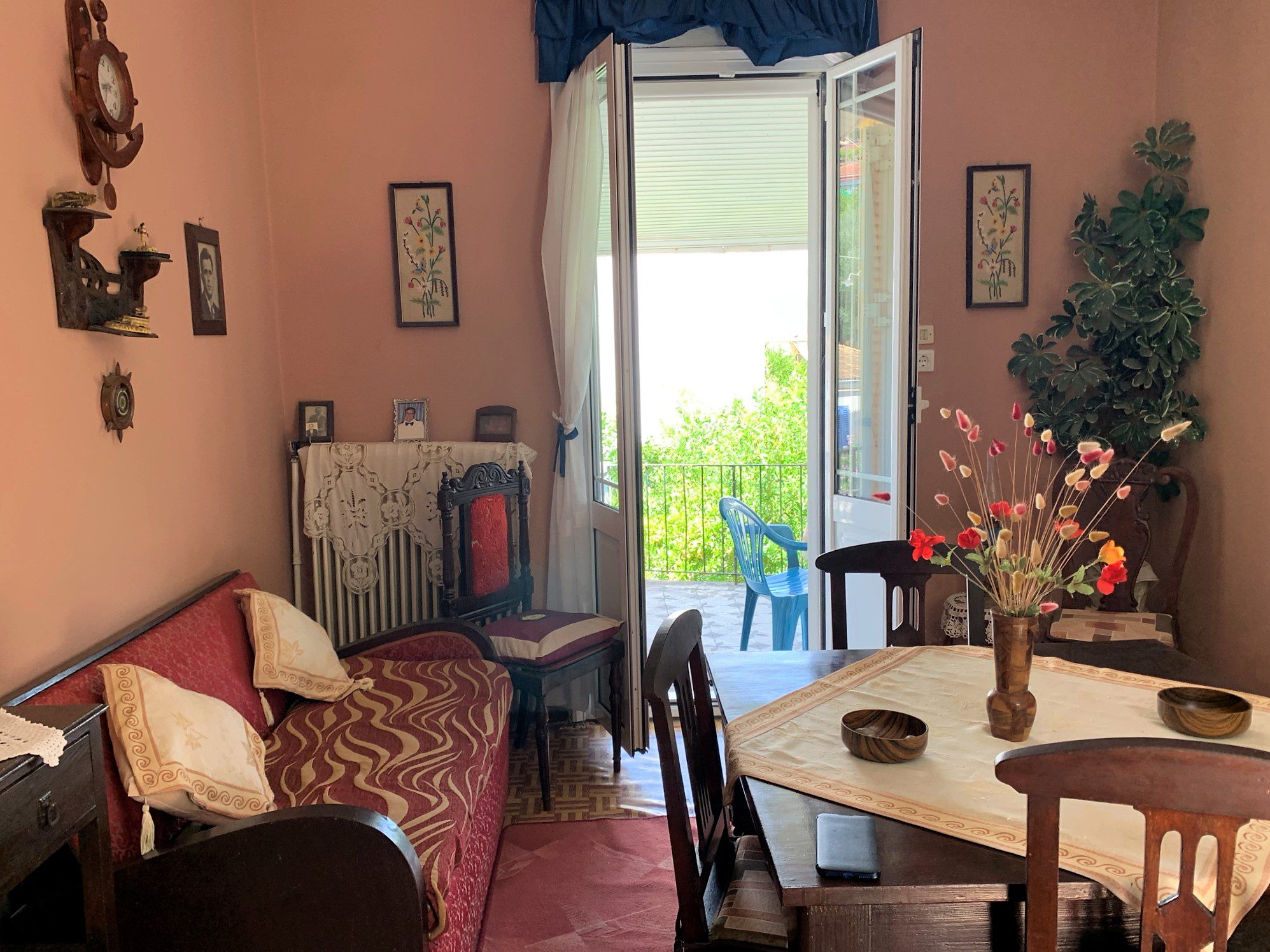 Living room of house for sale in Ithaca Greece, Vathi