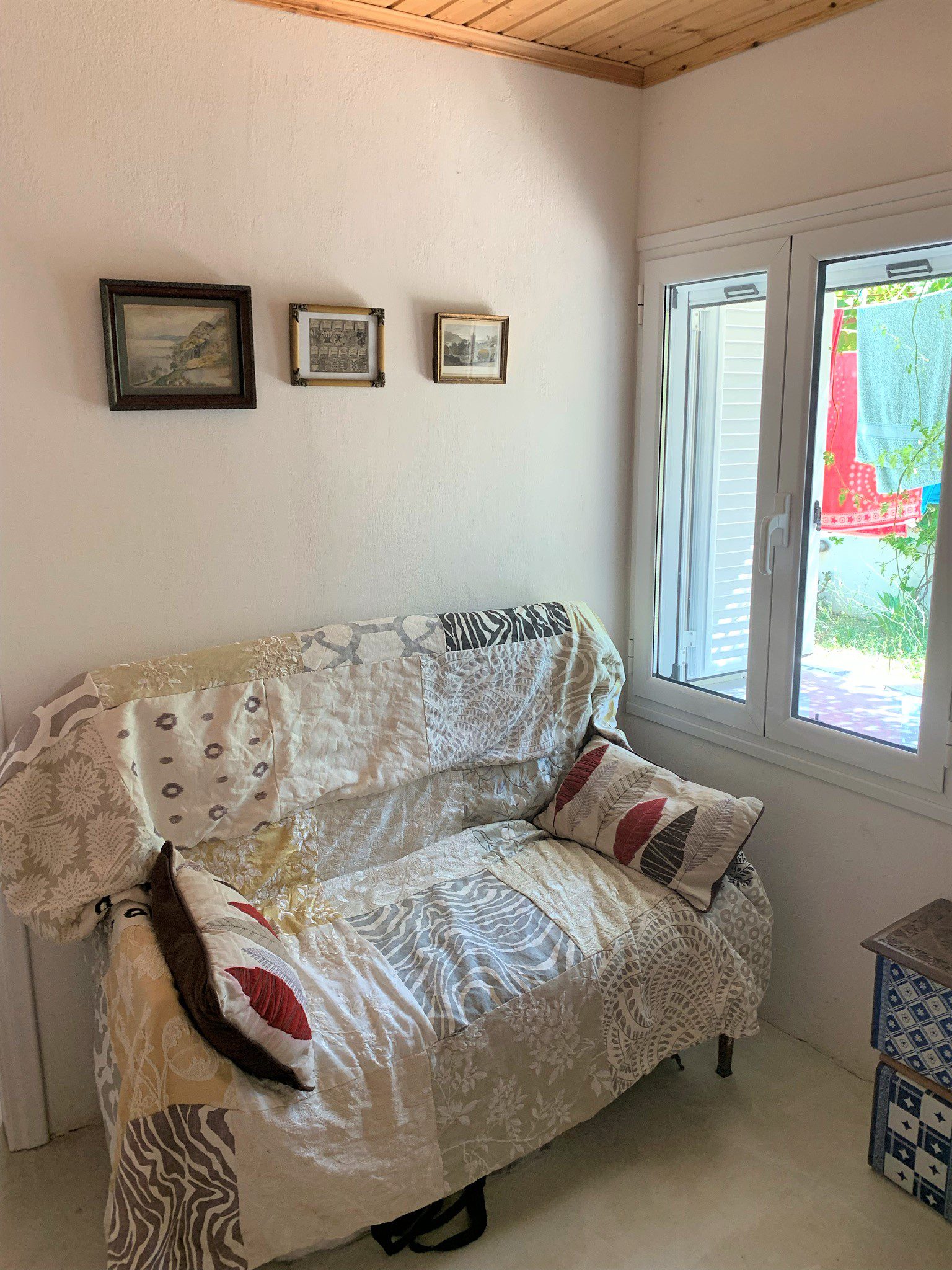 Living room area of house for rent in Ithaca Greece, Vathi