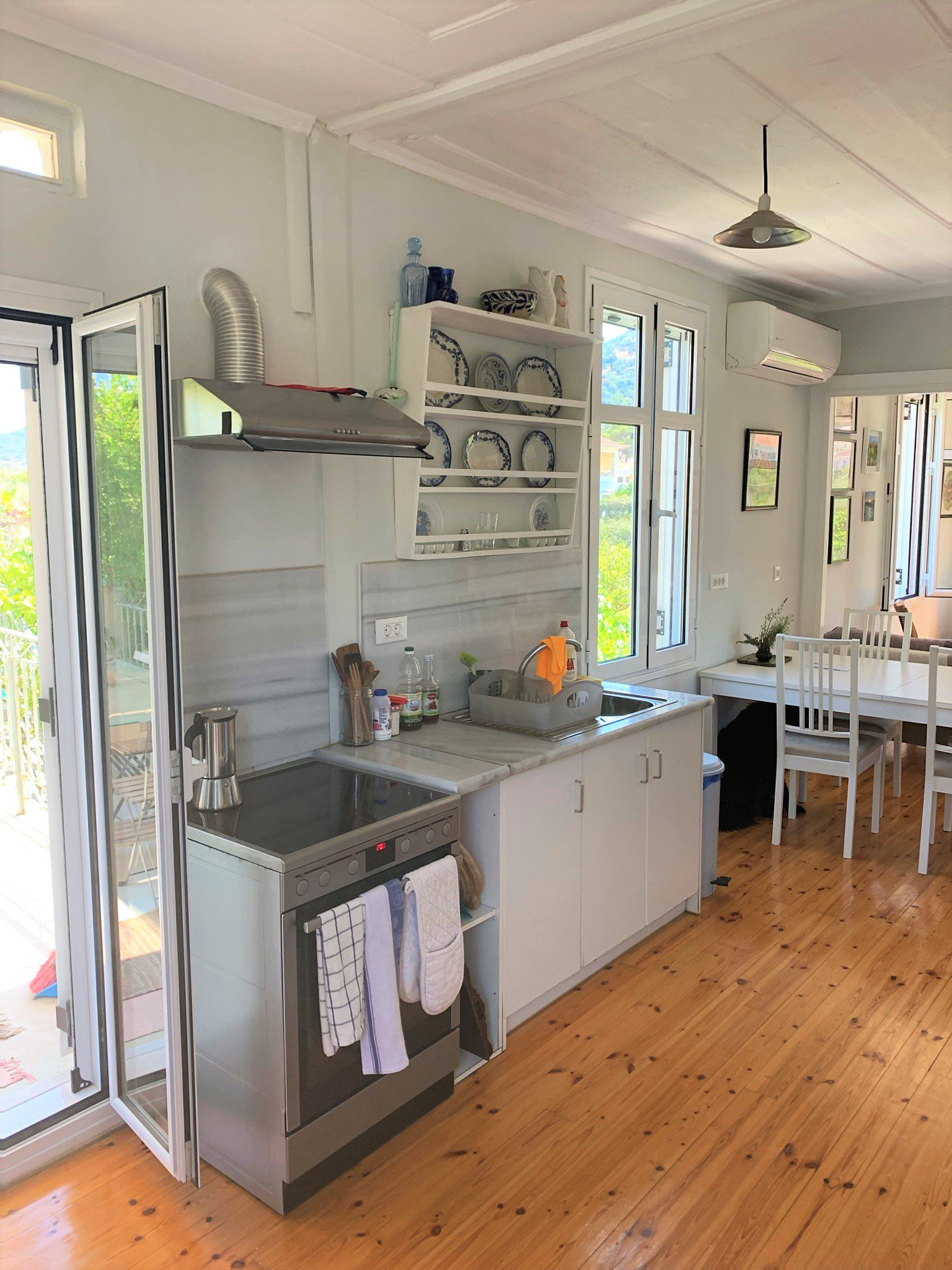 Kitchen area of house for rent in Ithaca Greece, Vathi