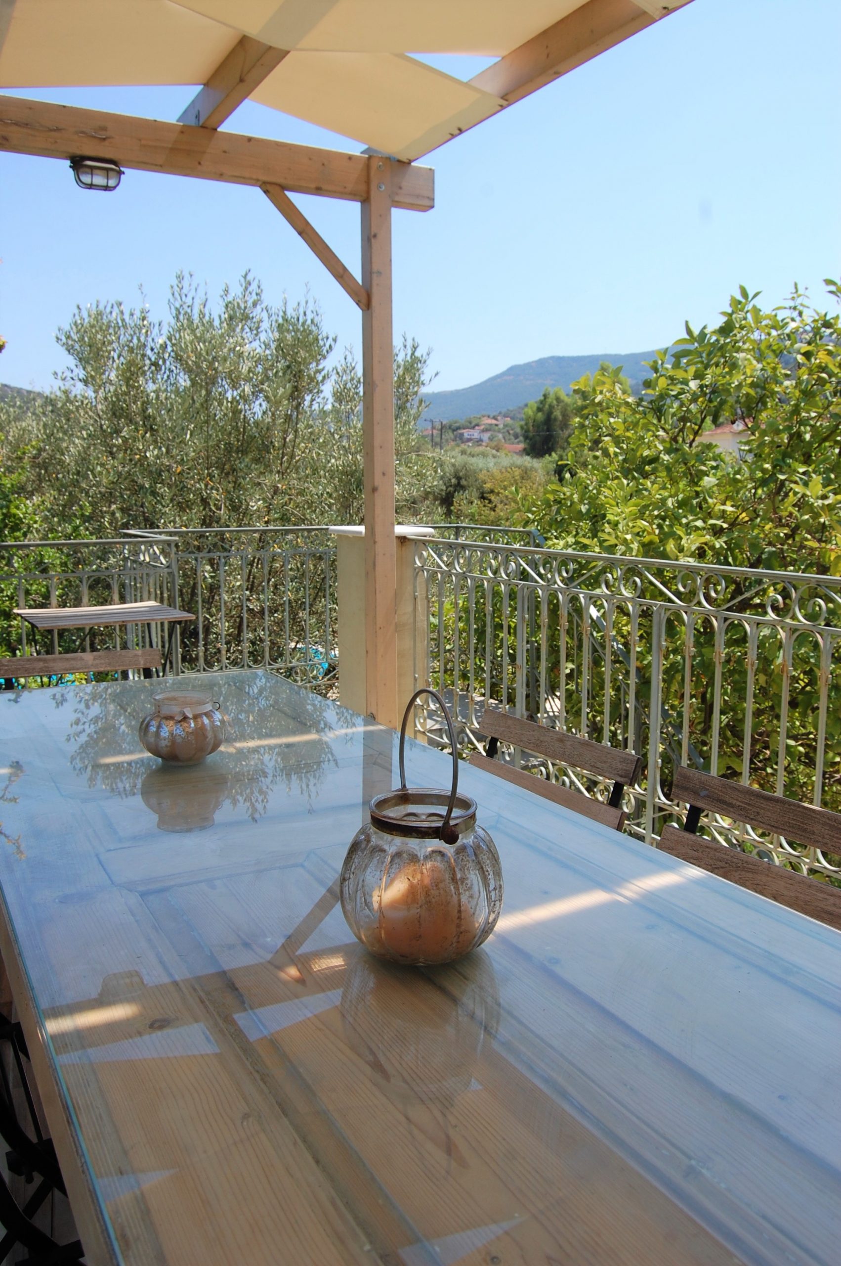 Outside balcony of house for rent in Ithaca Greece, Vathi