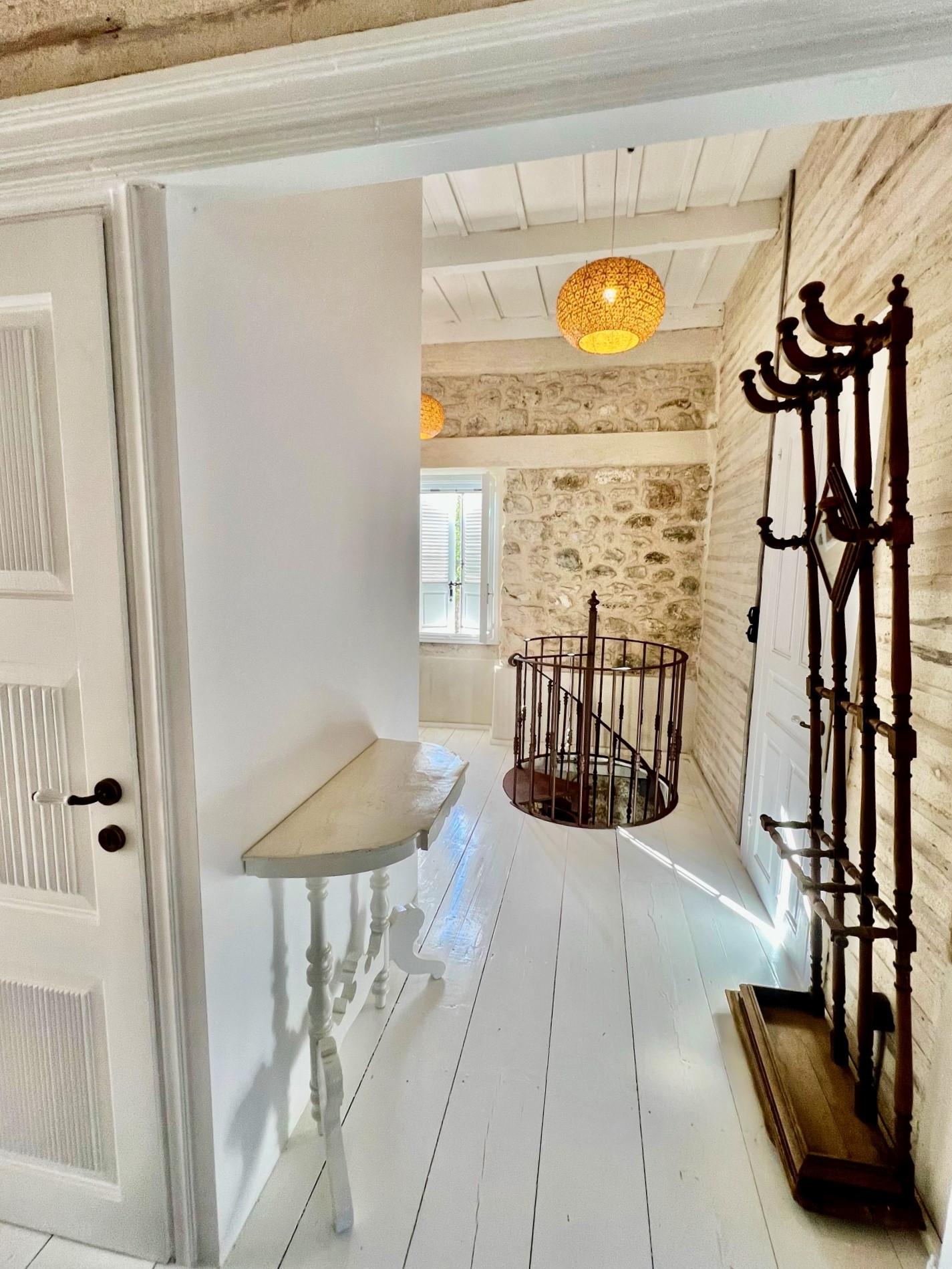 Interiors of villa for rent on Ithaca Greece, Lahos