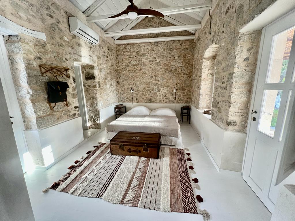 Bedroom of villa for rent on Ithaca Greece, Lahos