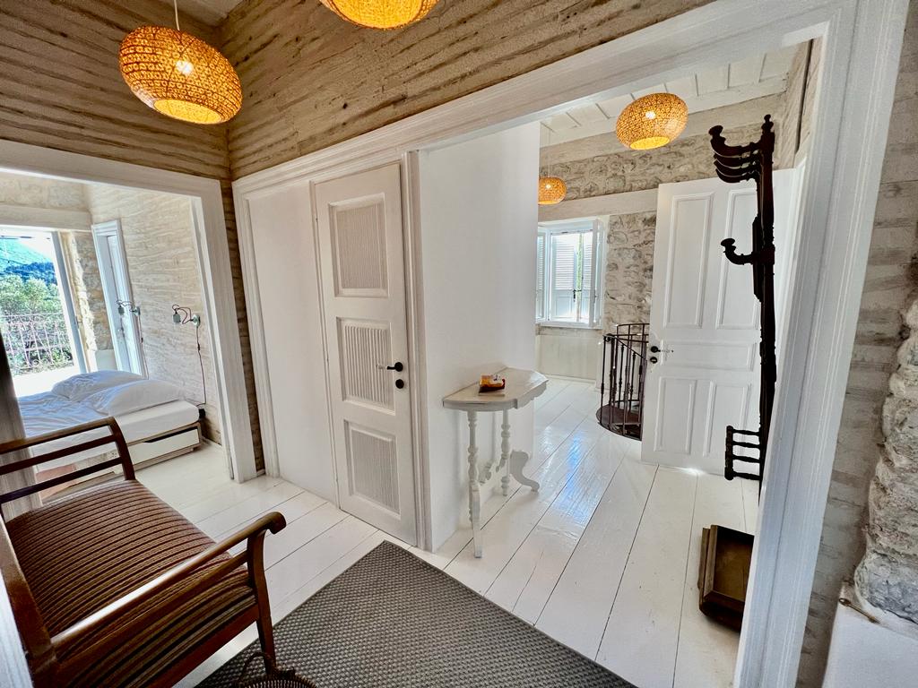 Indoor spaces of villa for rent on Ithaca Greece, Lahos
