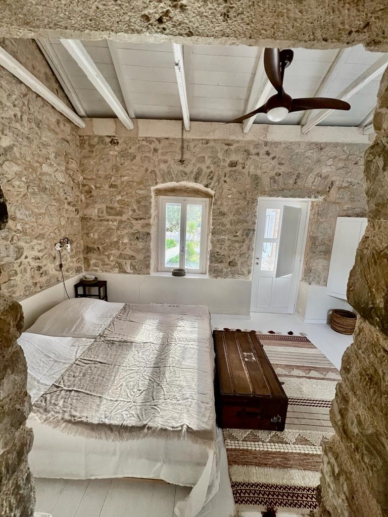 Bedroom of villa for rent on Ithaca Greece, Lahos