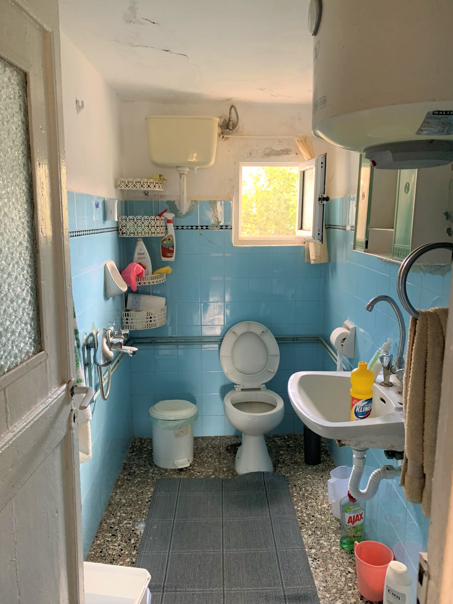 Bathroom of house for sale on Ithaca Greece, Vathi