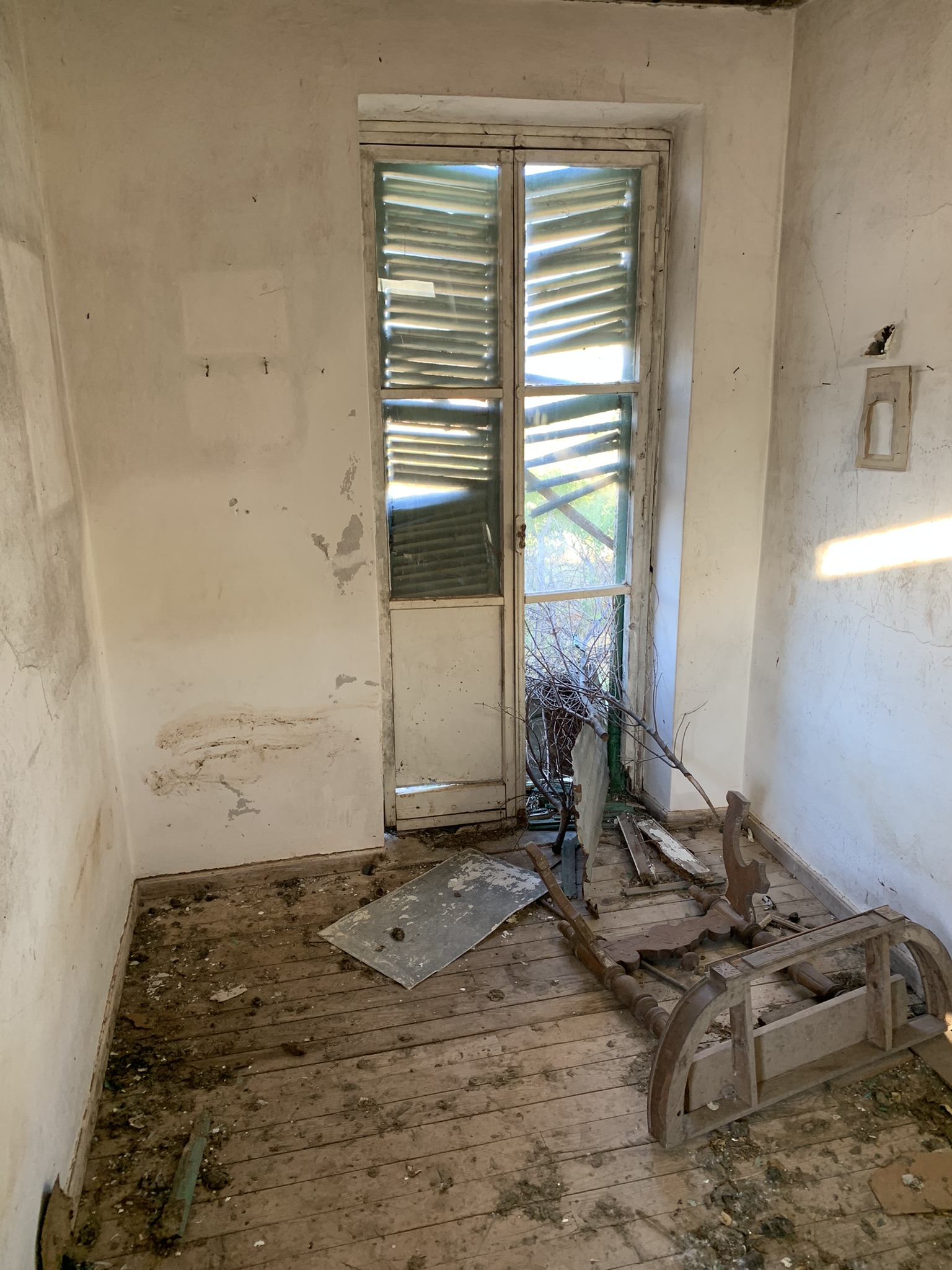 Interior of house for sale Ithaca Greece, Anoghi