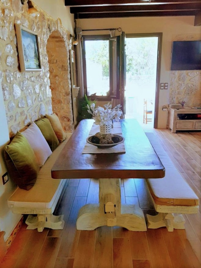 Living room of house for rent on Ithaca Greece, Anoghi