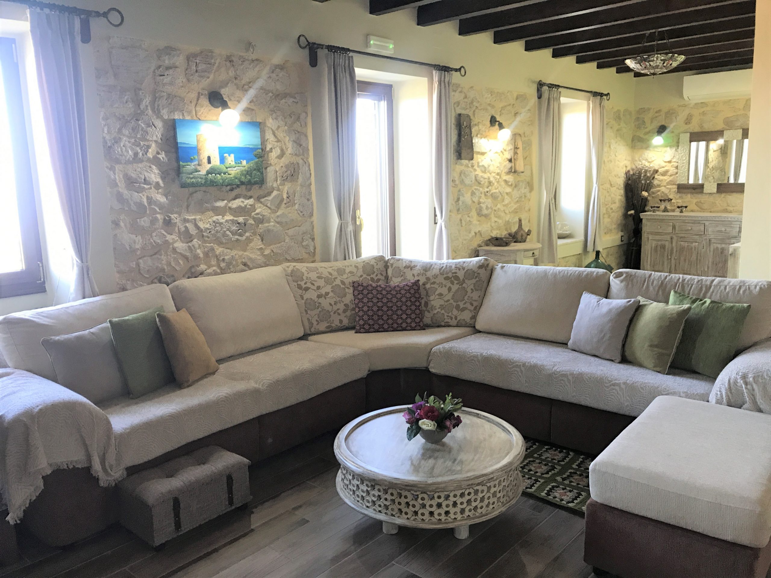 Living room of house for rent on Ithaca Greece, Anoghi