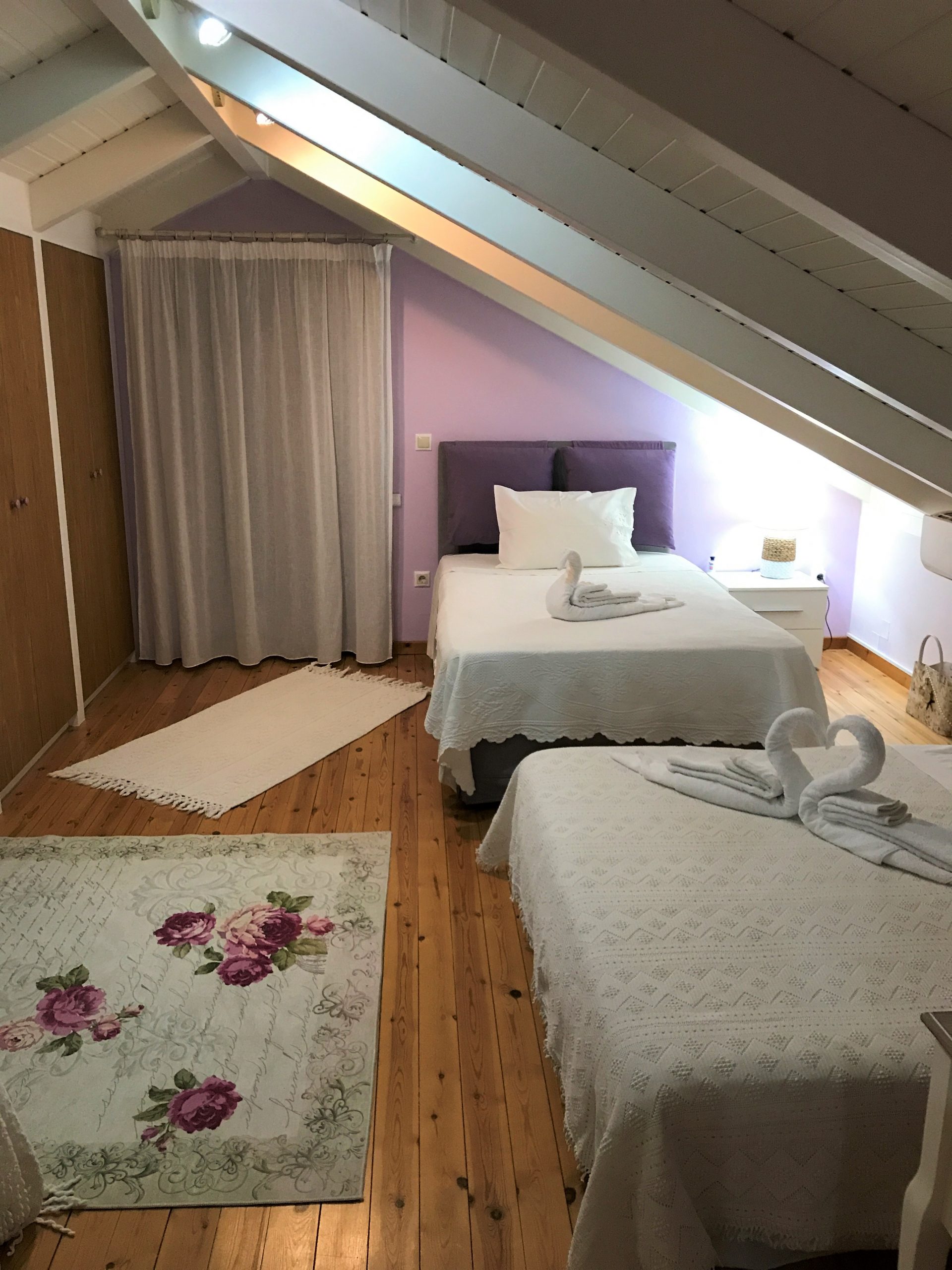 Bedroom of house for rent on Ithaca Greece, Anoghi