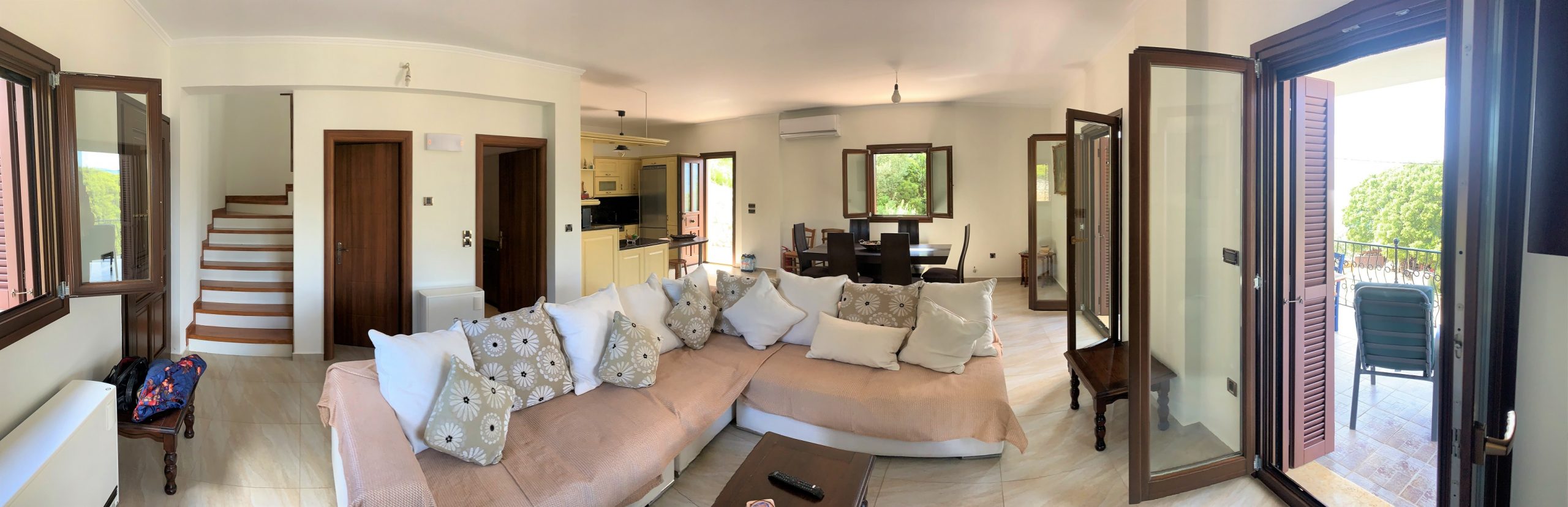 Living room of house for rent on Ithaca Greece, Stavros