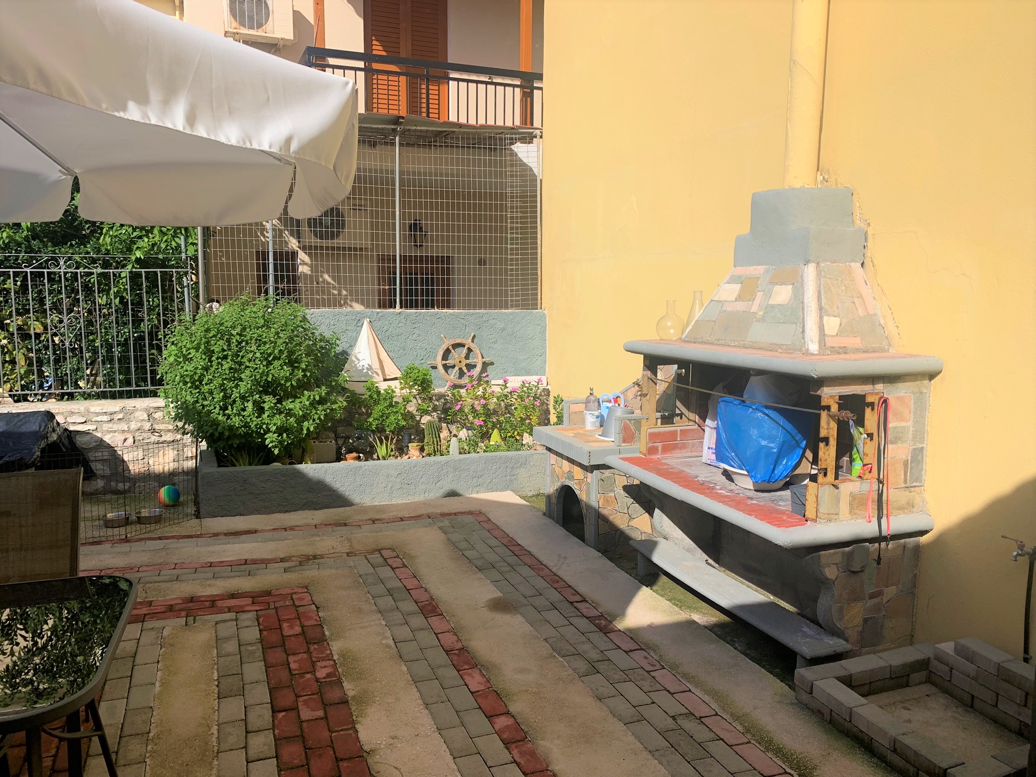 exterior of house for sale on Ithaca Greece, Vathi