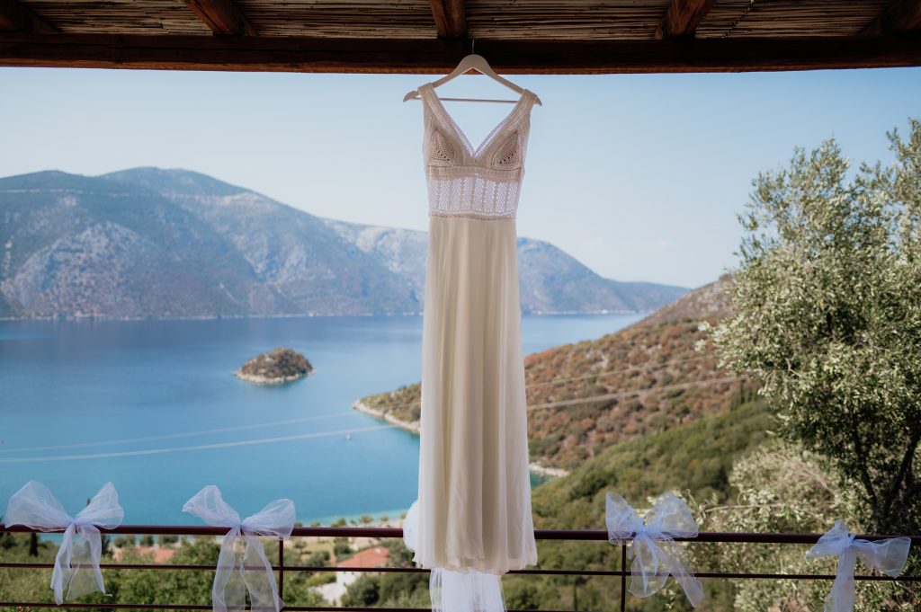 Bride dress for beach wedding in Ithaca Greece, Vathi