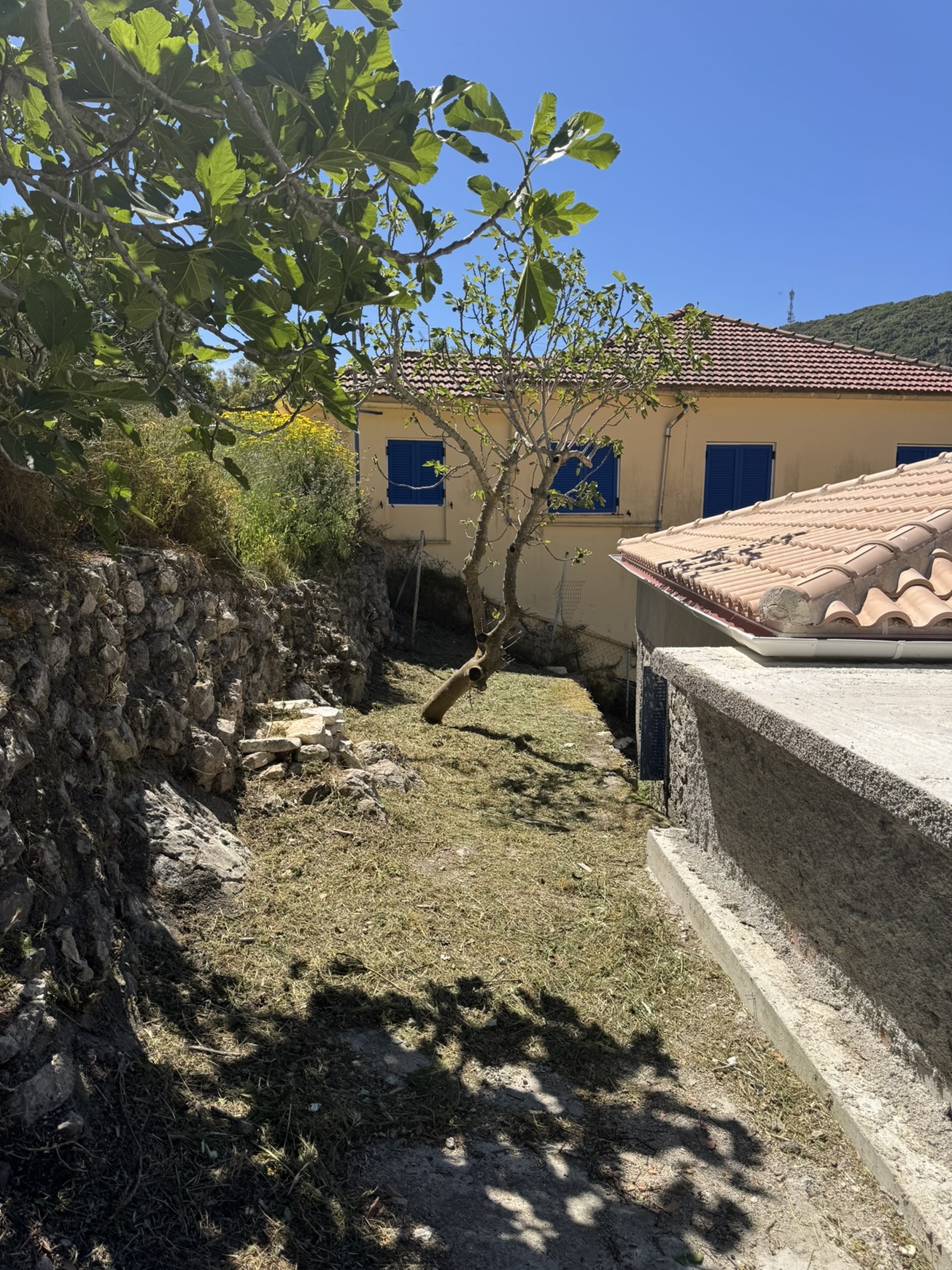 Outside area of house for sale in Ithaca Greece, Exoghi