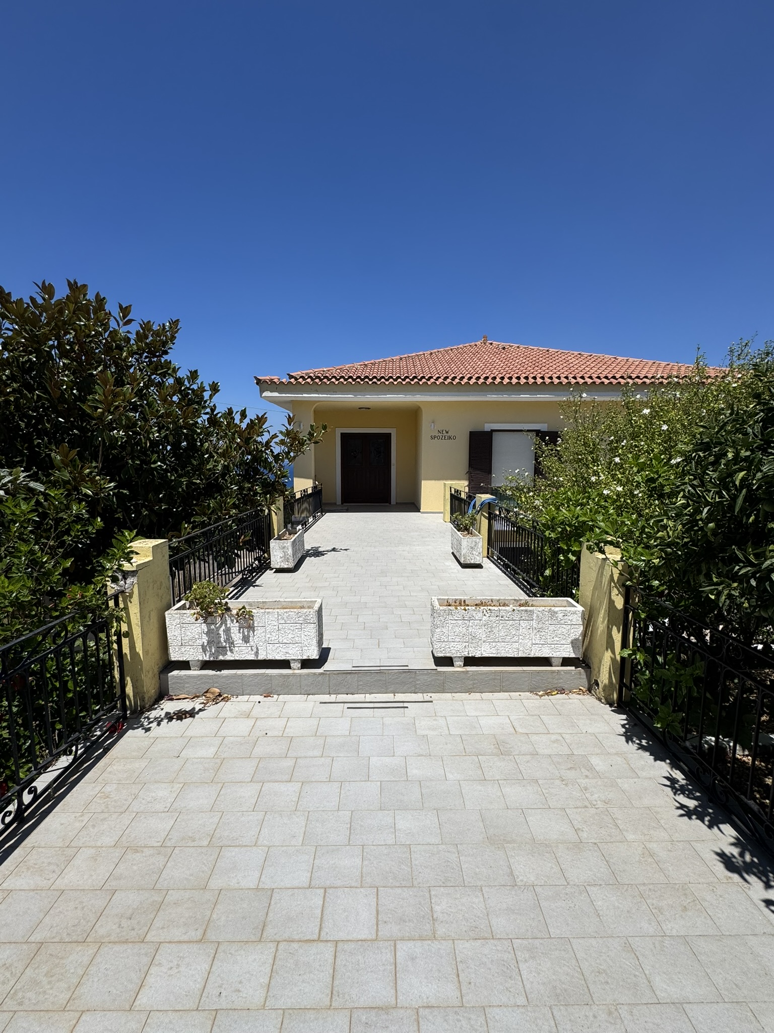 Road view of house for sale in Ithaca Greece, Ag. Saranda