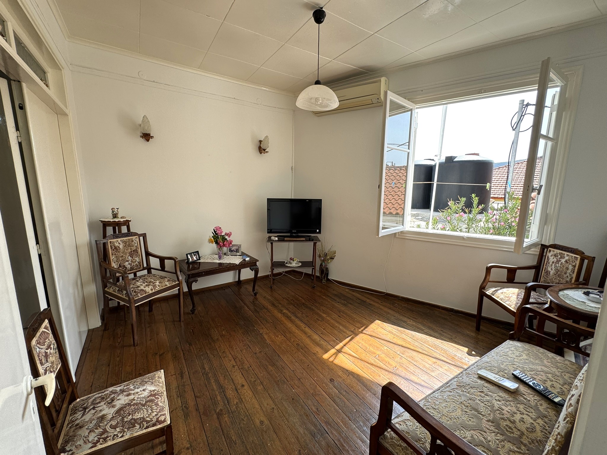 Living room of house for sale in Ithaca Greece, Vathi